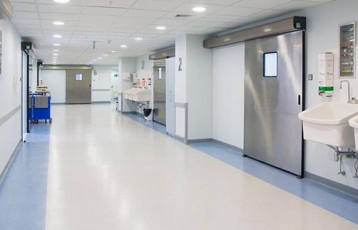 مكث 13 يومًا في المستشفى... فنان قدير يكشف عن إصابته بفيروس في المخ!