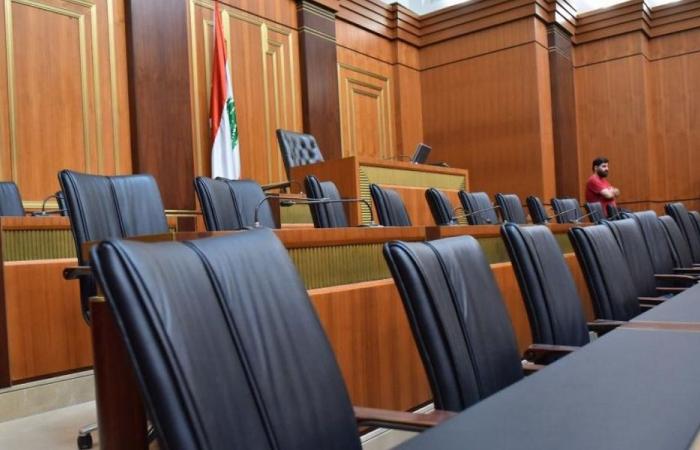 انسحاب نائبي “القوات” من جلسة لجنة الدفاع