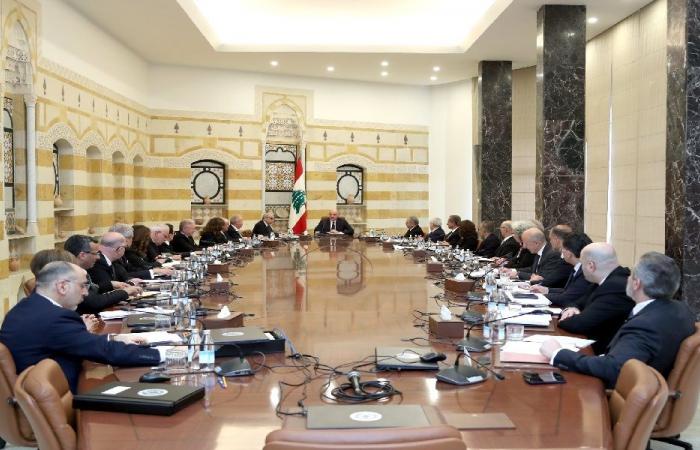 اعتراض على تعيين 30 مراقبًا صحيًّا