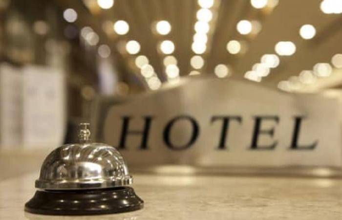 بعد الاستهدافات… نقابة أصحاب الفنادق تتحرّك