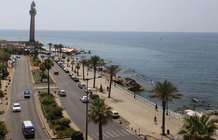 بالفيديو- فوج إطفاء بيروت يلبي نداء استغاثة في المنارة