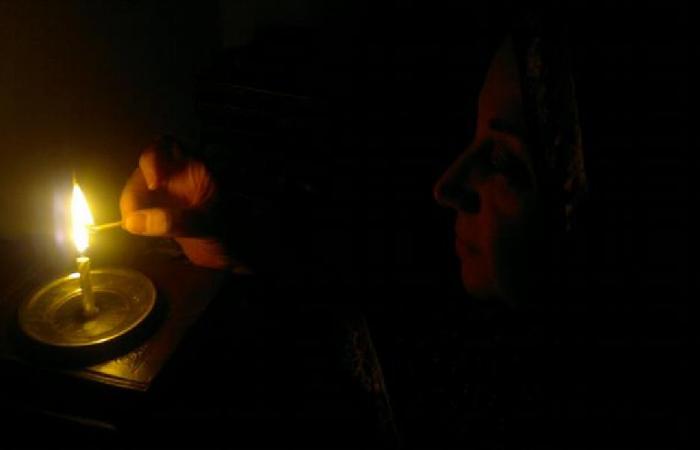 الغارات تغرق بلدتين في قضاء جزين بالعتمة