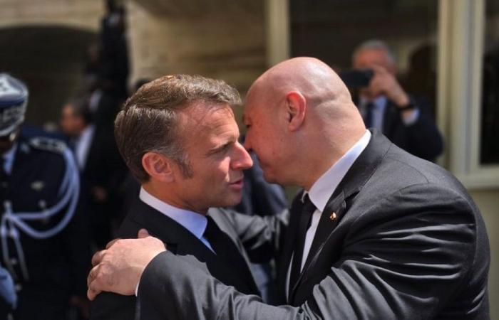 اتصال بين عون وماكرون: للتحقيق في استهداف “اليونيفيل”