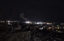 غارة على سيارة في الطيري تسفر عن 3 إصابات