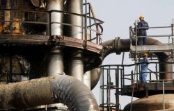 أرامكو تعيد توجيه النفط إلى ميناء ينبع