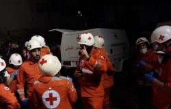 استهداف مباشر للصليب الأحمر… ووفاة مسعف! (صورة)