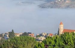 جريح من “الحزب” يزحف من بنت جبيل إلى عين إبل!