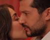 هي حفيدة الفنان الراحل إبراهيم مرعشلي.. قُبلة حميمة تجمع بطلي مسلسل "حب ع ورق" (فيديو)