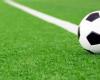 مقتل لاعب كرة قدم سابق بانهيار جدار عليه (صورة)